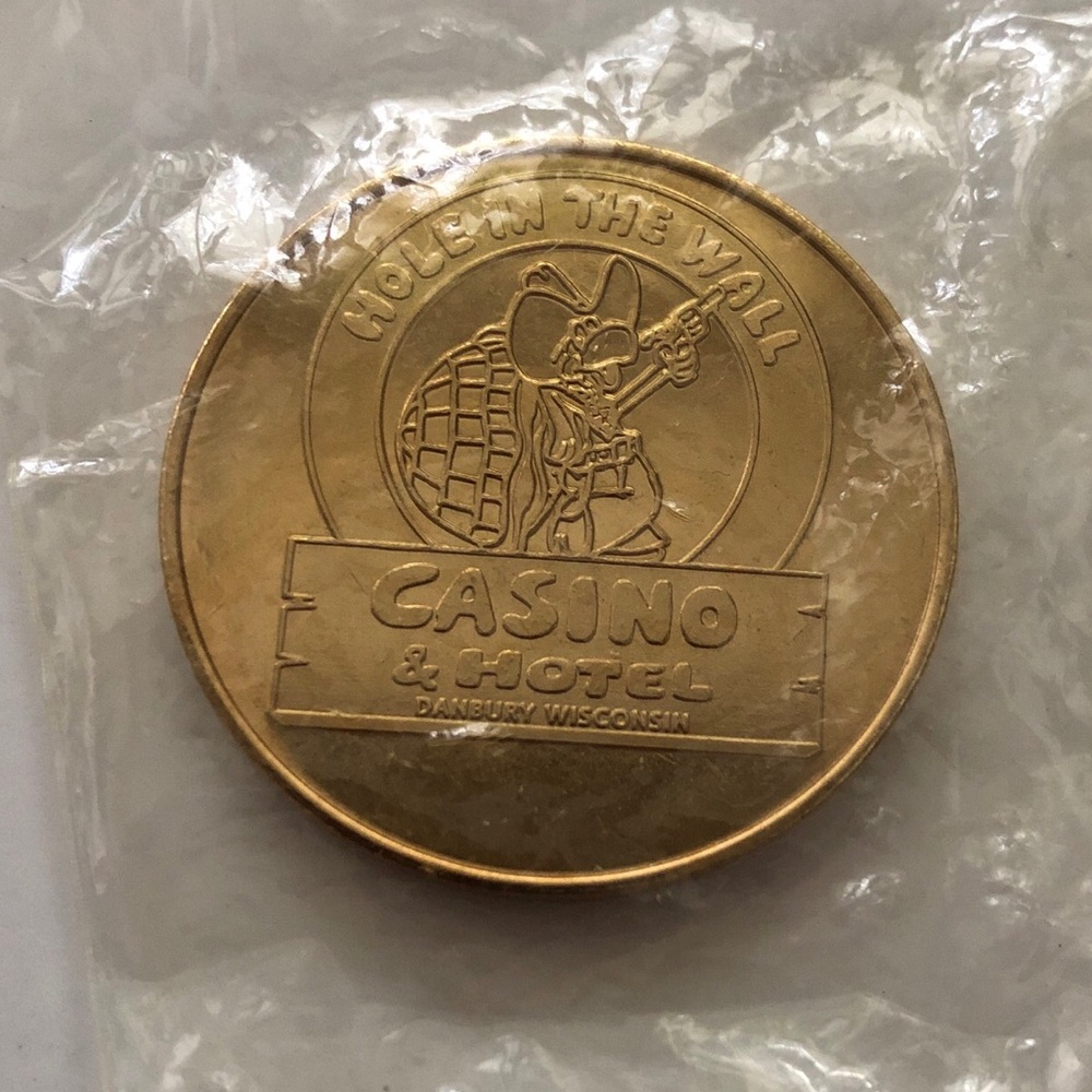 SEALED Vintage Hole in the Wall Casino Danbury WI $1 Slot Token St Croix Mint